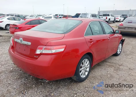 2011 Toyota Camry Xle V6 z USA, uszkodzony, nr VIN 4T1BK3EK4BU126559